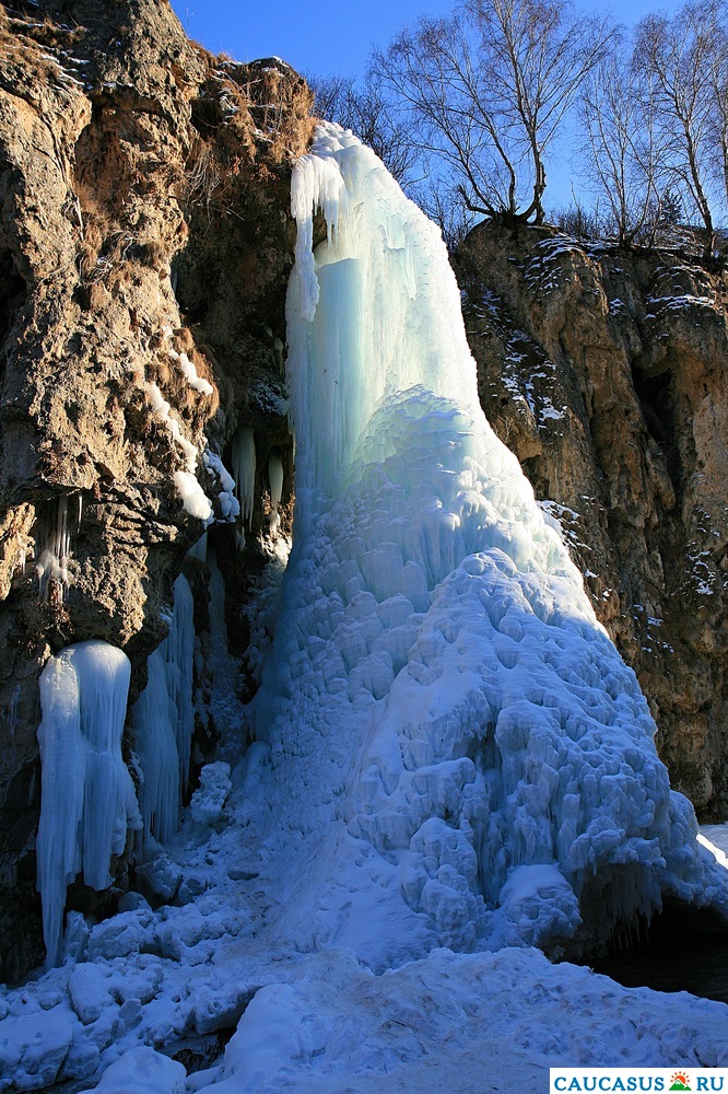 Большой медовый водопад