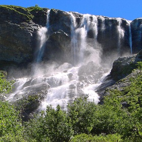 Софийские водопады.