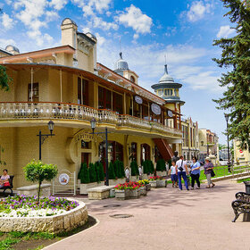 ����������